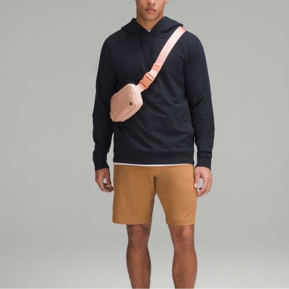 ❤️ Lululemon Everywhere Belt Bag in Melon Sorbet NWT - Picture 3 of 14